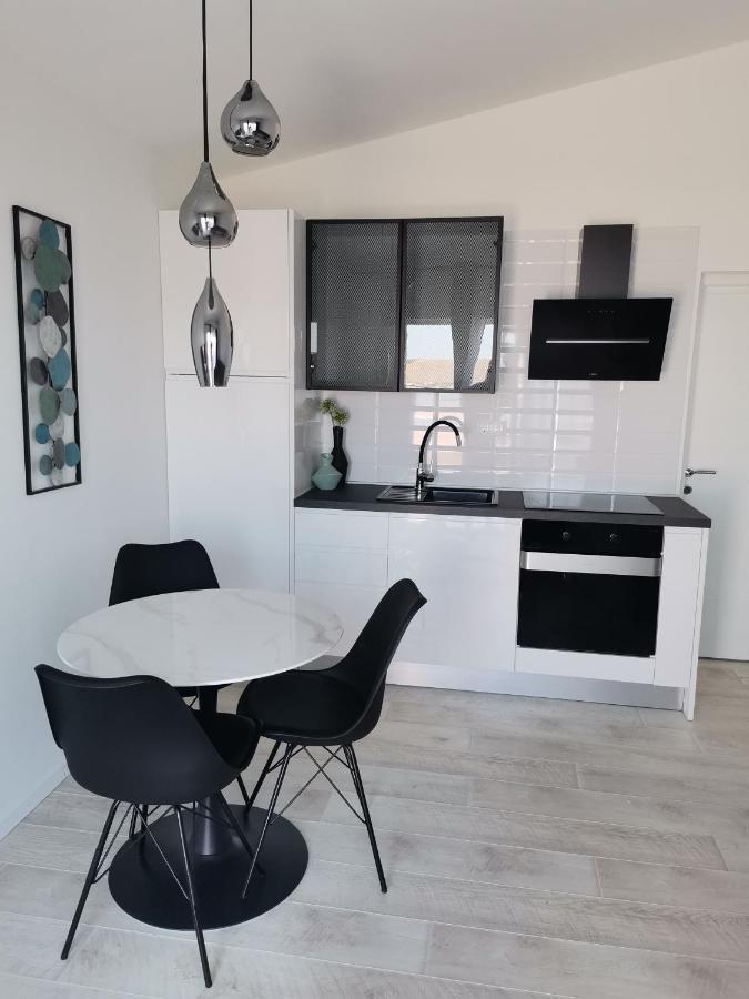 Apartmani Darko Rtina Exterior photo